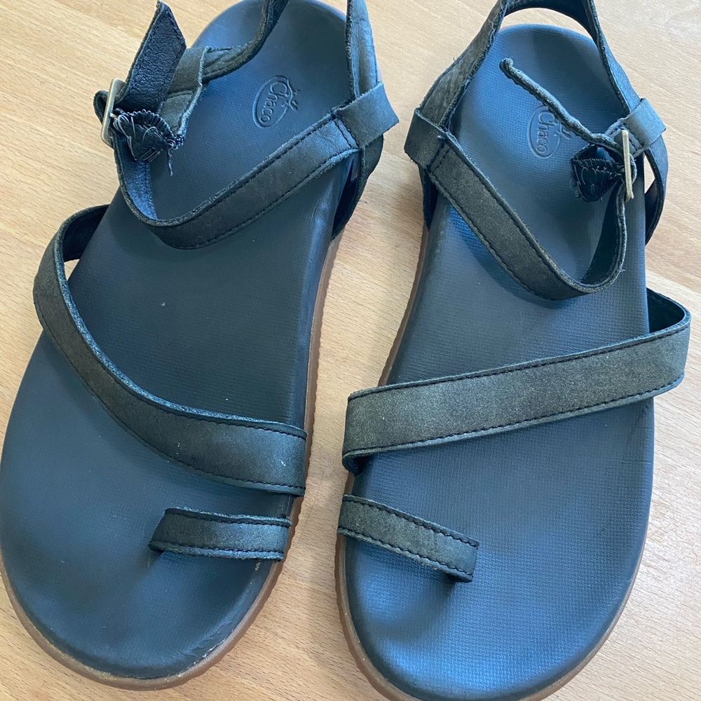 Chaco Women's ZX/2 Classic Hiking Sandals Black Size 8 / 8.5 Strappy